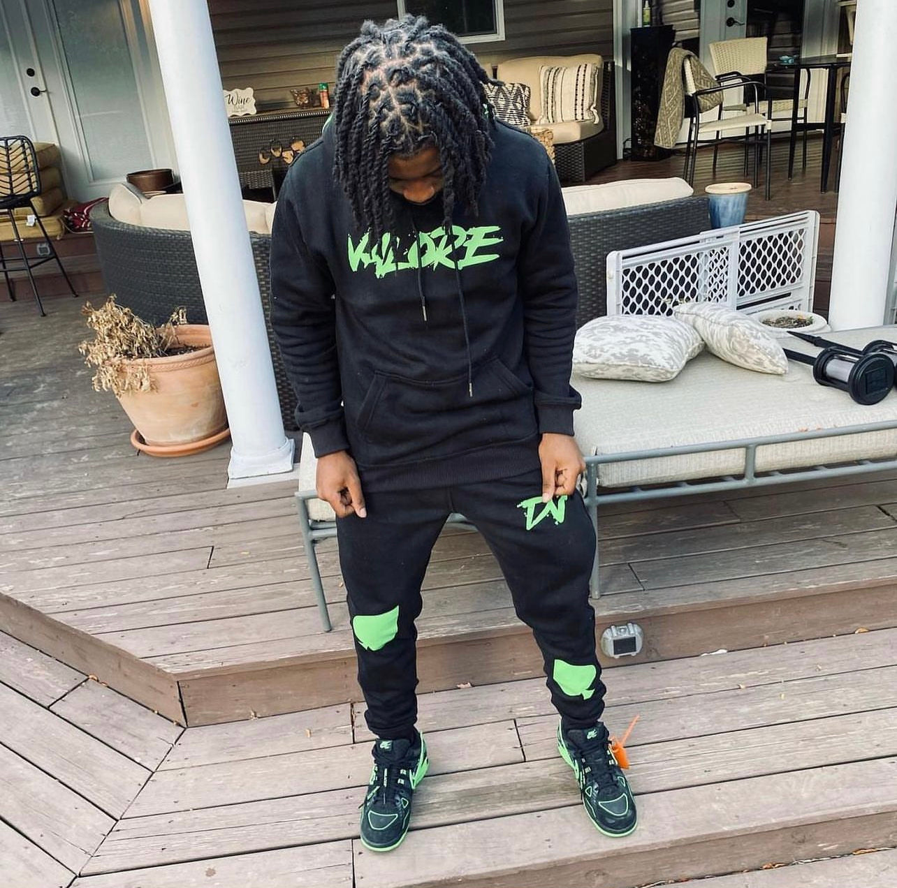 “Valore” Ace Jogging Suit